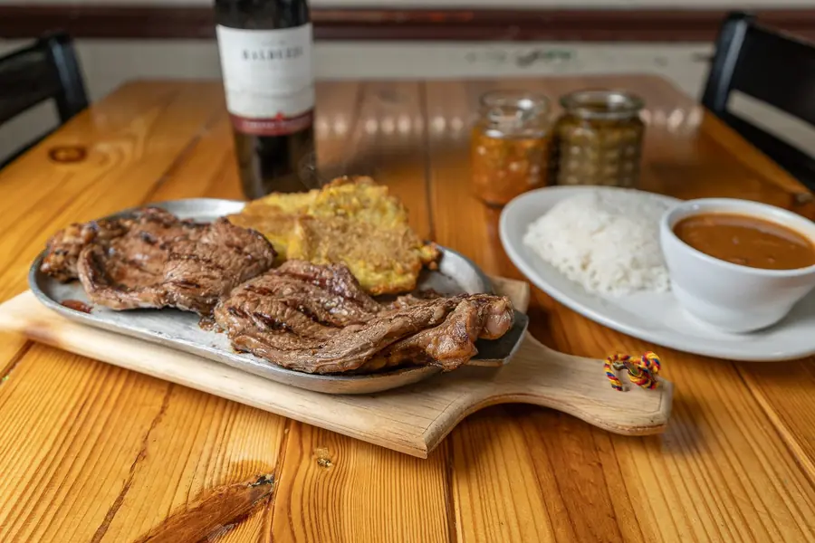 Carne a la parrilla